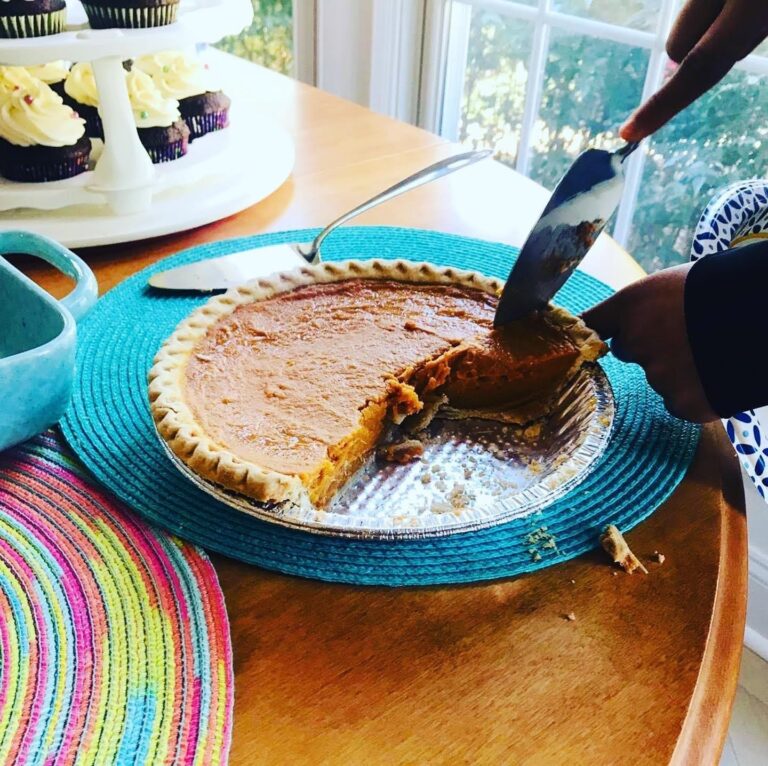 DG Speaks - Lifestyle - Holiday - Food - Mercedes Ginger Sweet Potato Pie being enjoyed by the kids