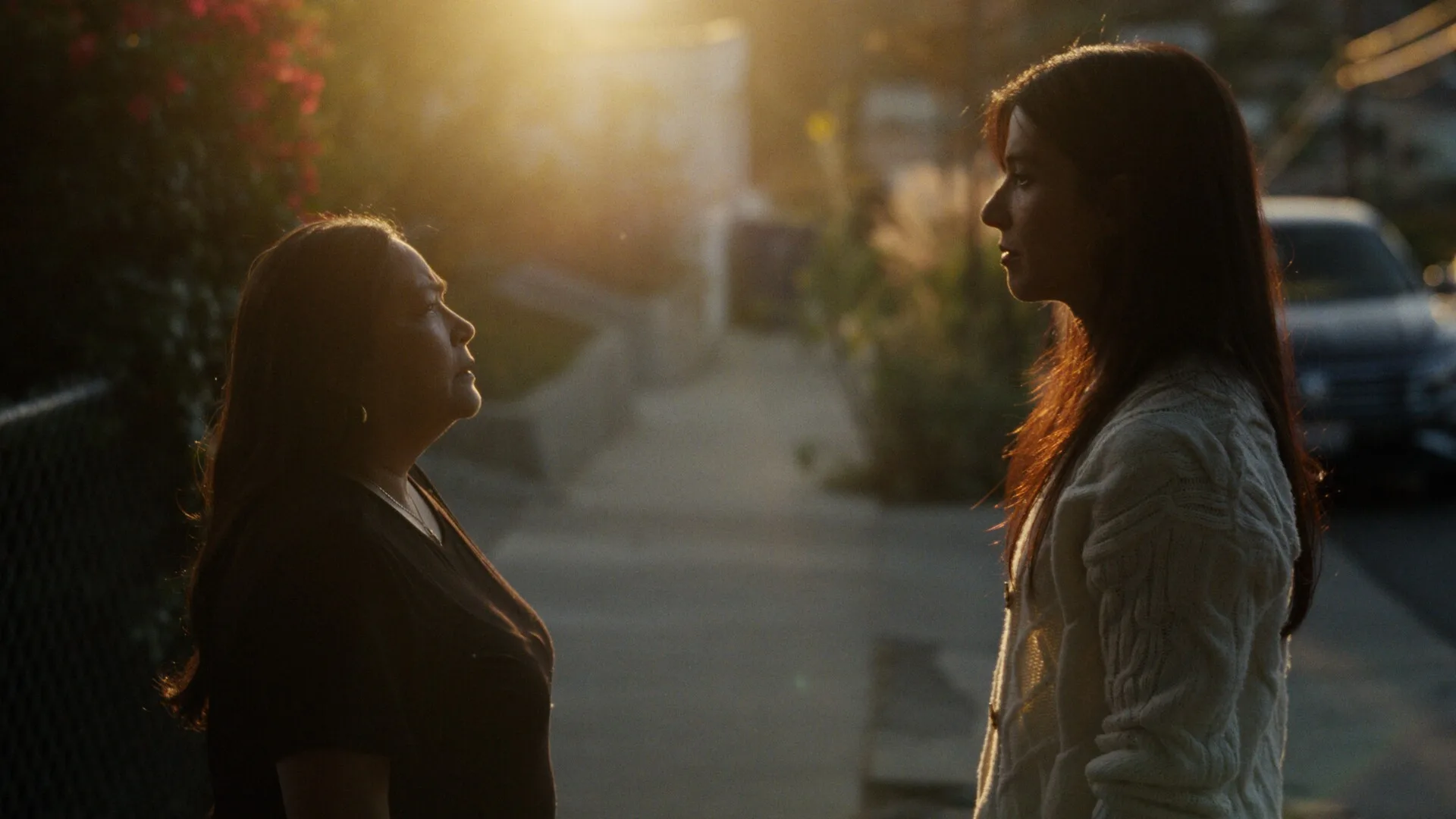 Mother and daughter reunion in Buscando Alma (Short 2024)