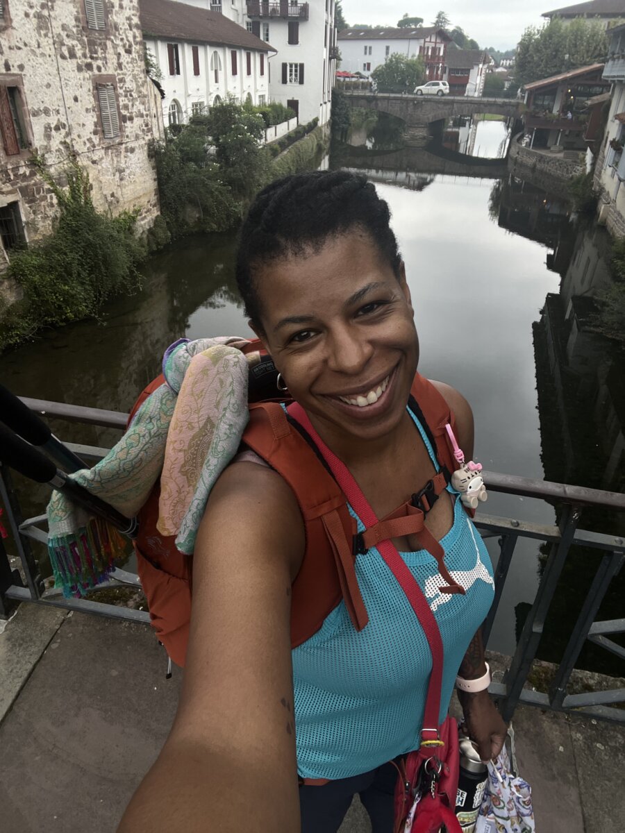 Mercedes climbing through the Pyrenees on day one of the Camino Francés