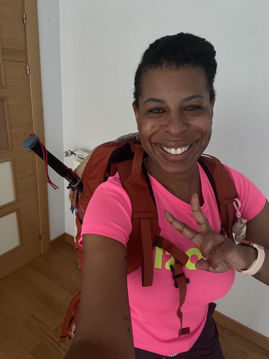 Mercedes setting off for the Camino