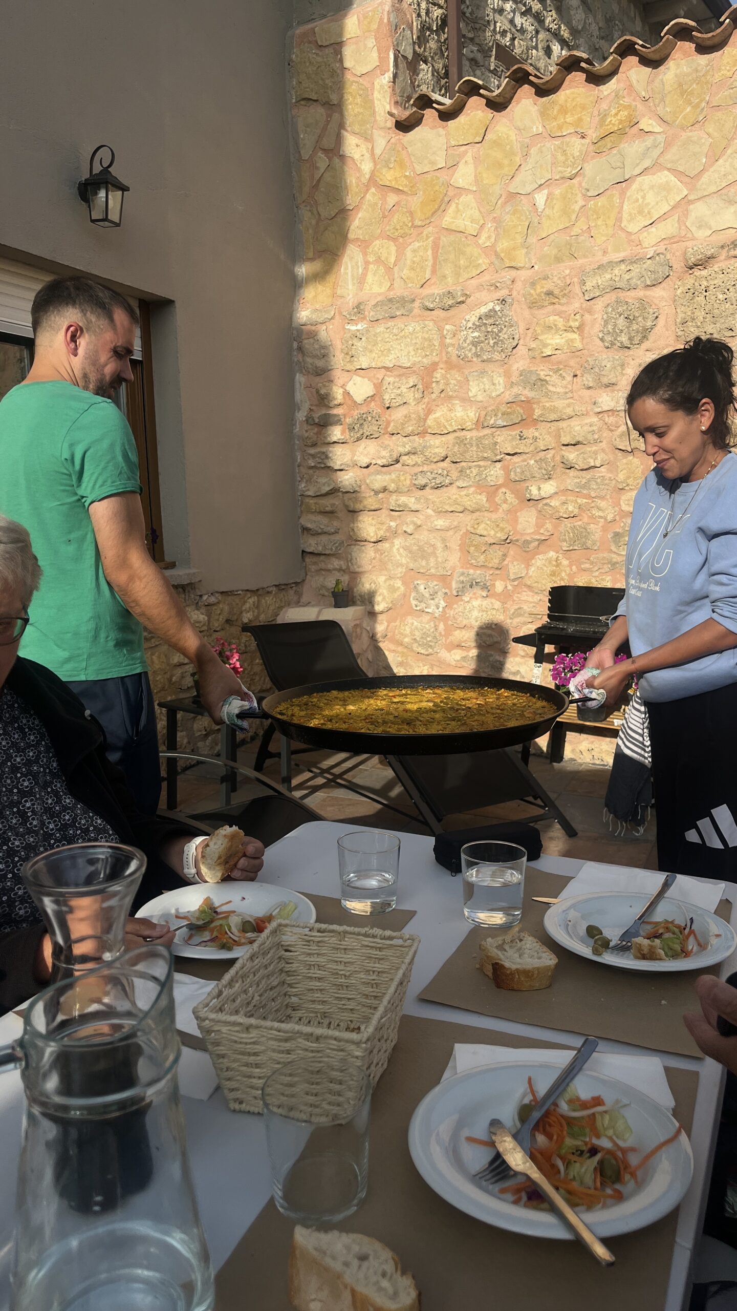 Caamino paella dinner at private alburge - Beautiful communal Camino food moment
