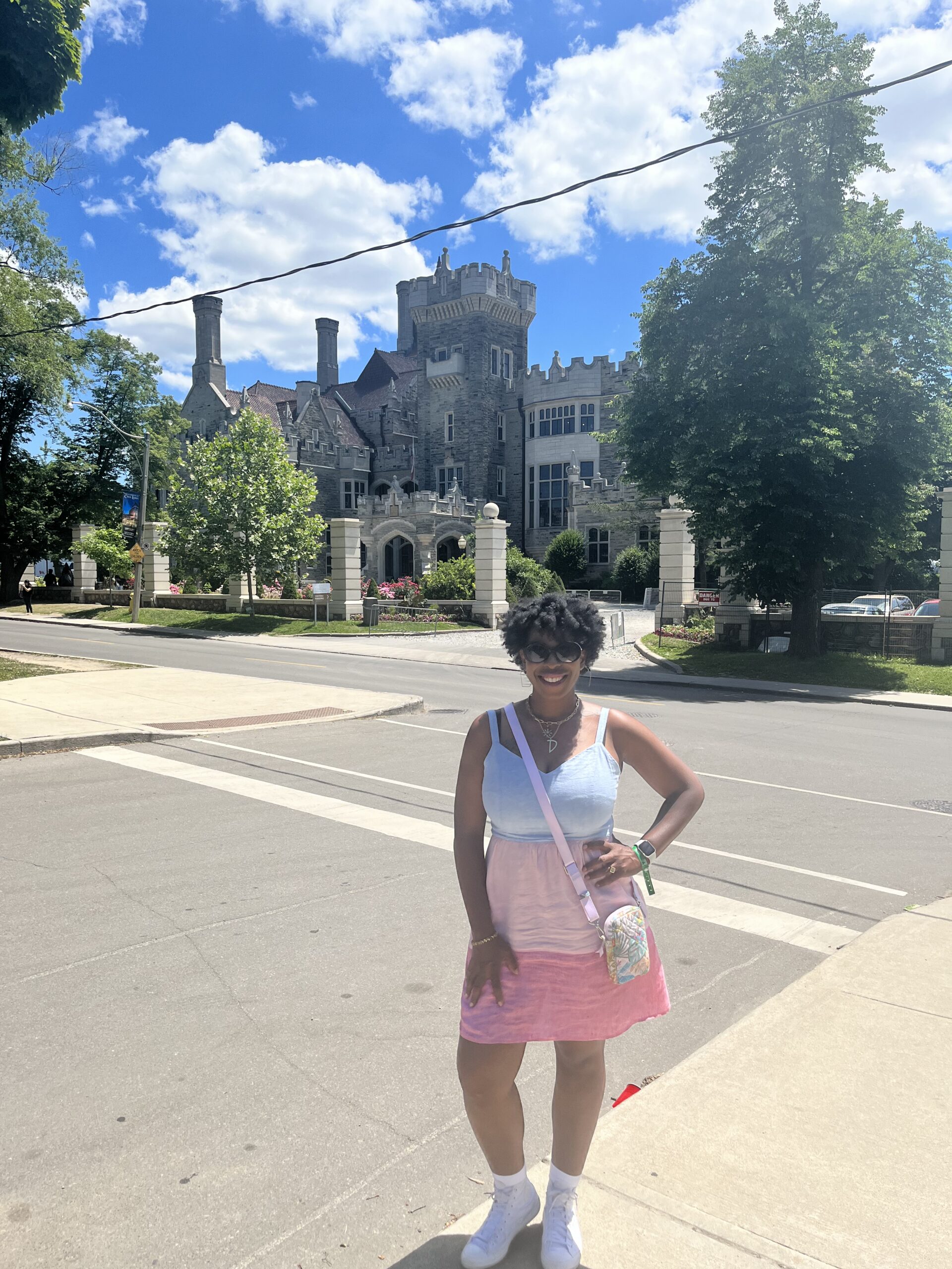 Canada Travel Guide - Mercedes Castle Hopping in Toronto